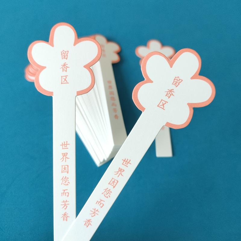 10 Sheets Flower Shaped Perfum - Perfume In Fragrance Shop recension och pris